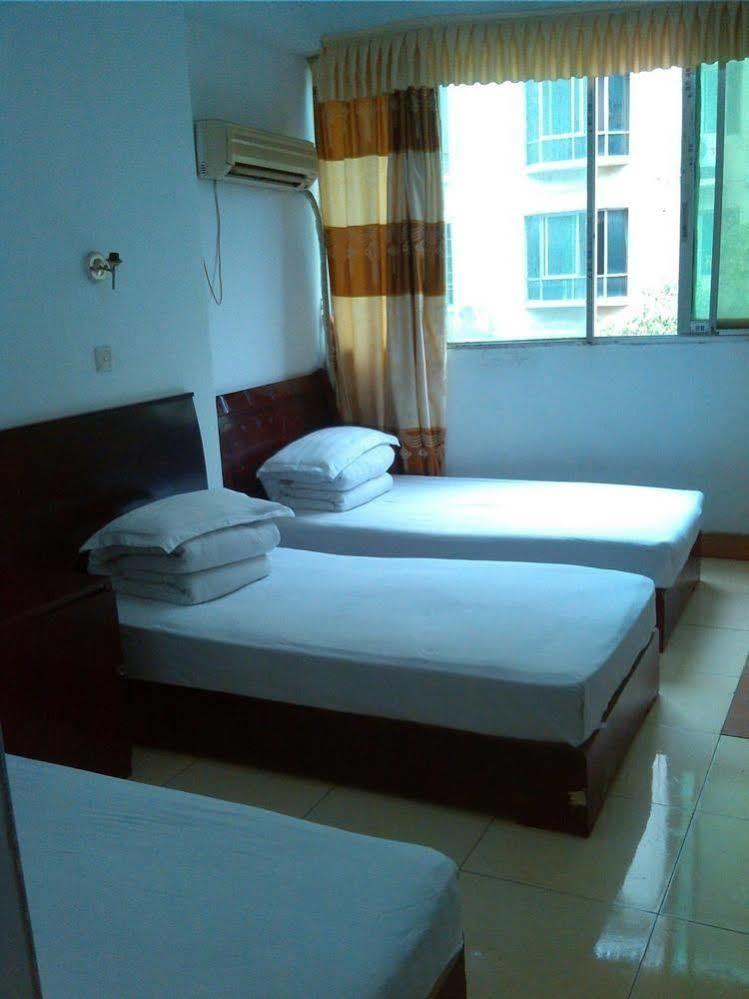 Red Maple Hotel- Jiujiang Jiujiang  Екстериор снимка